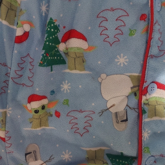 Star Wars The Mandalorian Baby Yoda Christmas Holiday Pajama Set Light blue 6/7 - Picture 5 of 5